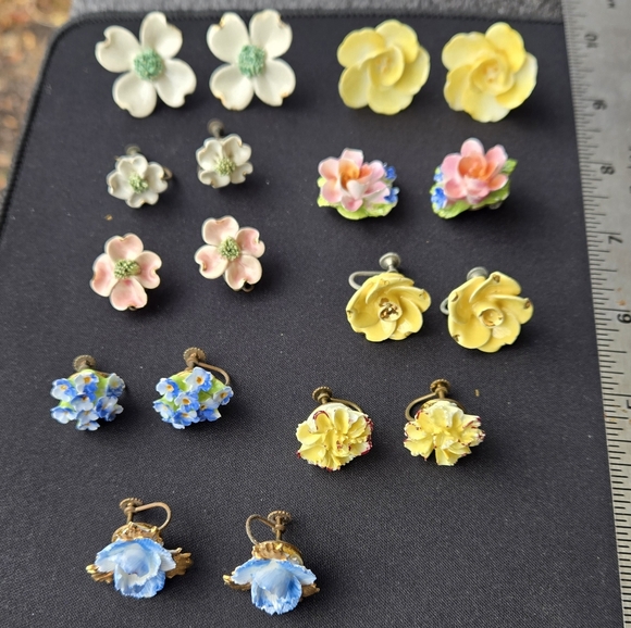 Jewelry - Lot Of 10 Vintage Porcelain Flower Clip-on / Screw-back Earrings (England)
